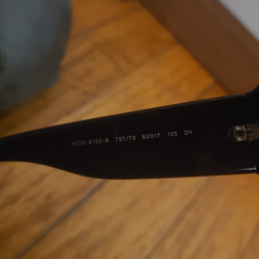 Authentic Versace Swarovski Crystal Sungless Like… - image 4